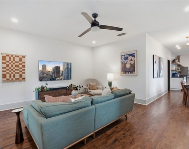 1122 Gunter St - Photo Thumbnail 14