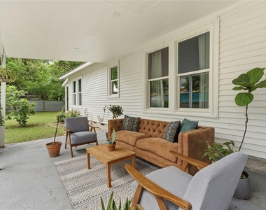 1122 Gunter St - Photo Thumbnail 27