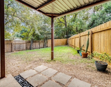1607 Valleyridge Dr - Photo Thumbnail 10