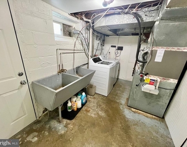 1326 S Columbus Street - Photo Thumbnail 18