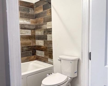 4594 Baker Street - Photo Thumbnail 11