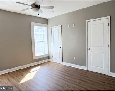 4594 Baker Street - Photo Thumbnail 8