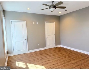 4594 Baker Street - Photo Thumbnail 7