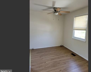 13085 Blakeslee Drive - Photo Thumbnail 3
