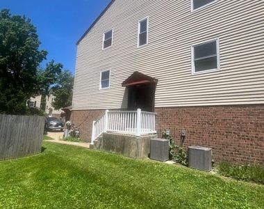 13085 Blakeslee Drive - Photo Thumbnail 18