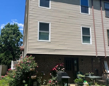 13085 Blakeslee Drive - Photo Thumbnail 16