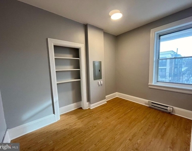4417 Walnut Street - Photo Thumbnail 6