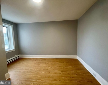 4417 Walnut Street - Photo Thumbnail 11
