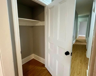 4417 Walnut Street - Photo Thumbnail 10