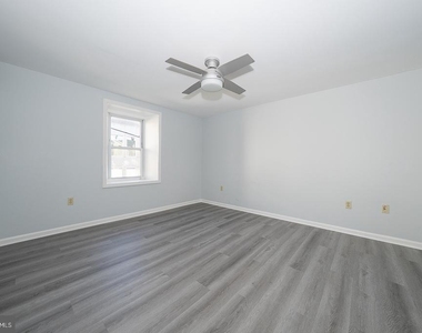 4520 Baker Street - Photo Thumbnail 31