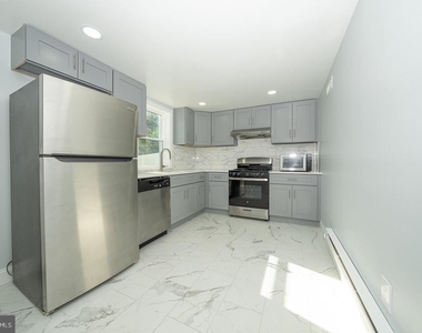 4520 Baker Street - Photo Thumbnail 19