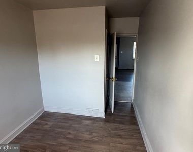 8300 Lynnewood Road - Photo Thumbnail 4