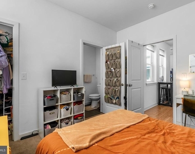 1724 Monument Street - Photo Thumbnail 6
