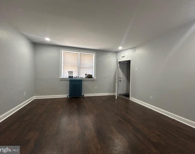 1860 Wakeling Street - Photo Thumbnail 2