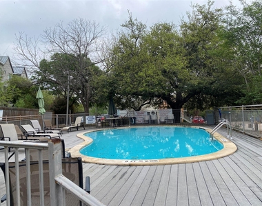 3204 Menchaca Rd - Photo Thumbnail 11