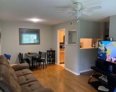3204 Menchaca Rd - Photo Thumbnail 3