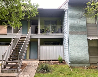 3204 Menchaca Rd - Photo Thumbnail 7