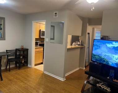 3204 Menchaca Rd - Photo Thumbnail 5