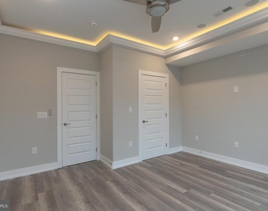 143 W Huntingdon Street - Photo Thumbnail 12
