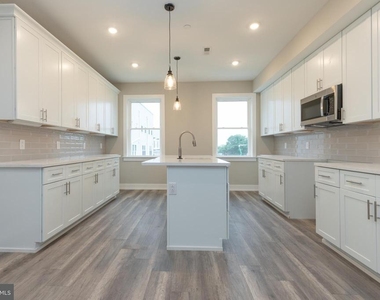 143 W Huntingdon Street - Photo Thumbnail 10