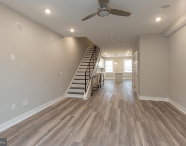 143 W Huntingdon Street - Photo Thumbnail 7