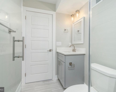 2304 N 9th Street - Photo Thumbnail 27