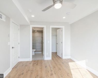 2304 N 9th Street - Photo Thumbnail 24