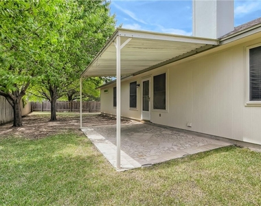 102 Osage Ct - Photo Thumbnail 28