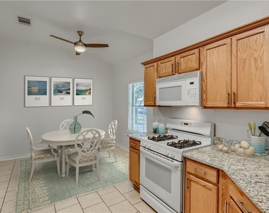 102 Osage Ct - Photo Thumbnail 11