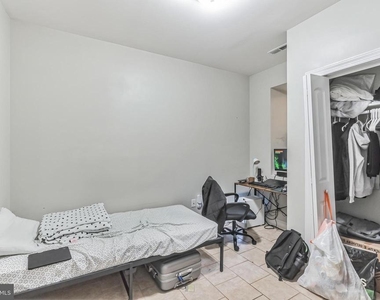 331 N 40th Street - Photo Thumbnail 10