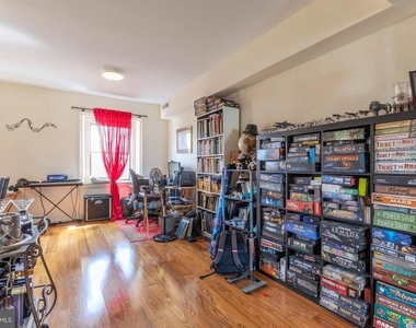 540 N 4th Street - Photo Thumbnail 3