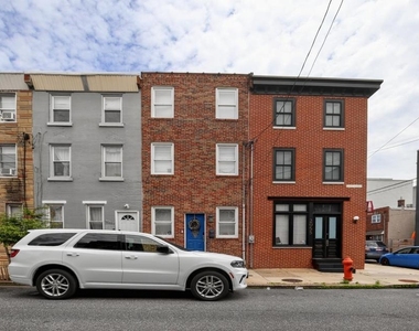 2053 E Sergeant Street - Photo Thumbnail 26