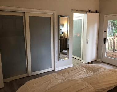 21825 Tallahassee Ave - Photo Thumbnail 13