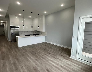 1524 N 4th Street - Photo Thumbnail 1