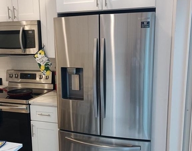 2146 N Fairhill Street - Photo Thumbnail 3