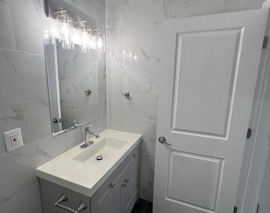 1611-15 Ridge Avenue - Photo Thumbnail 25