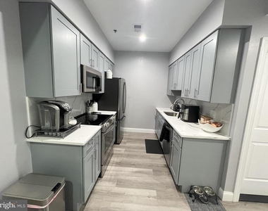 1611-15 Ridge Avenue - Photo Thumbnail 8