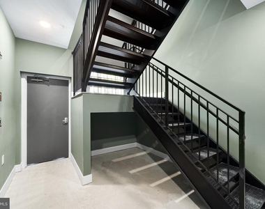 1772 N Front Street - Photo Thumbnail 32