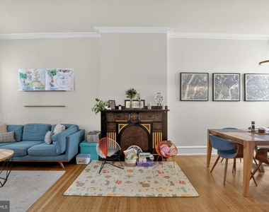 2356 E Susquehanna Avenue - Photo Thumbnail 4