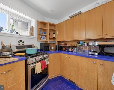 2356 E Susquehanna Avenue - Photo Thumbnail 10