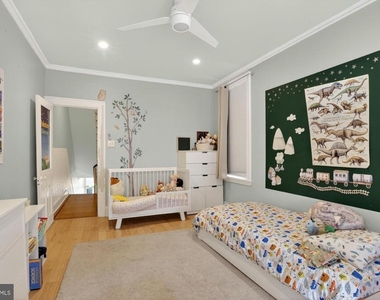 2356 E Susquehanna Avenue - Photo Thumbnail 17