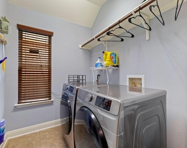 1503 Terrace View Dr - Photo Thumbnail 8