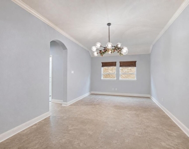 1503 Terrace View Dr - Photo Thumbnail 16