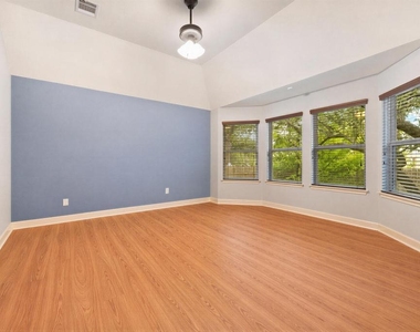 1503 Terrace View Dr - Photo Thumbnail 17