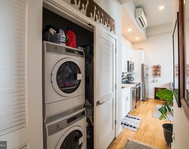1300 S 19th Street - Photo Thumbnail 4