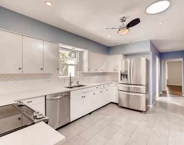 446 Pike Rd - Photo Thumbnail 8