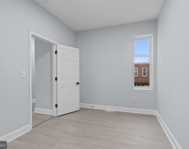 1612 S 24th Street - Photo Thumbnail 12