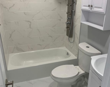 5424-5426 Rising Sun Avenue - Photo Thumbnail 10