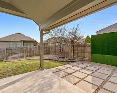 2923 Bluffstone Dr - Photo Thumbnail 27