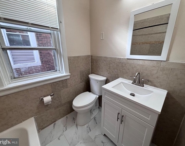1812 S 57th Street - Photo Thumbnail 14
